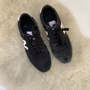 New Balance Sneakers